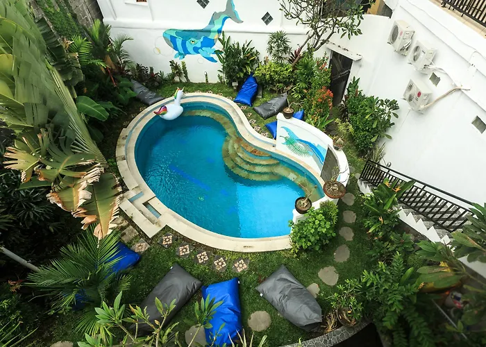 La Costa Hotel